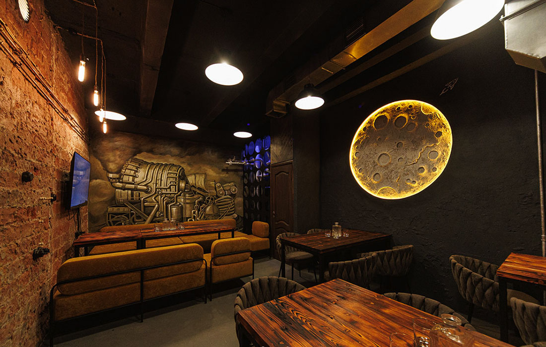 Moon Lounge Room