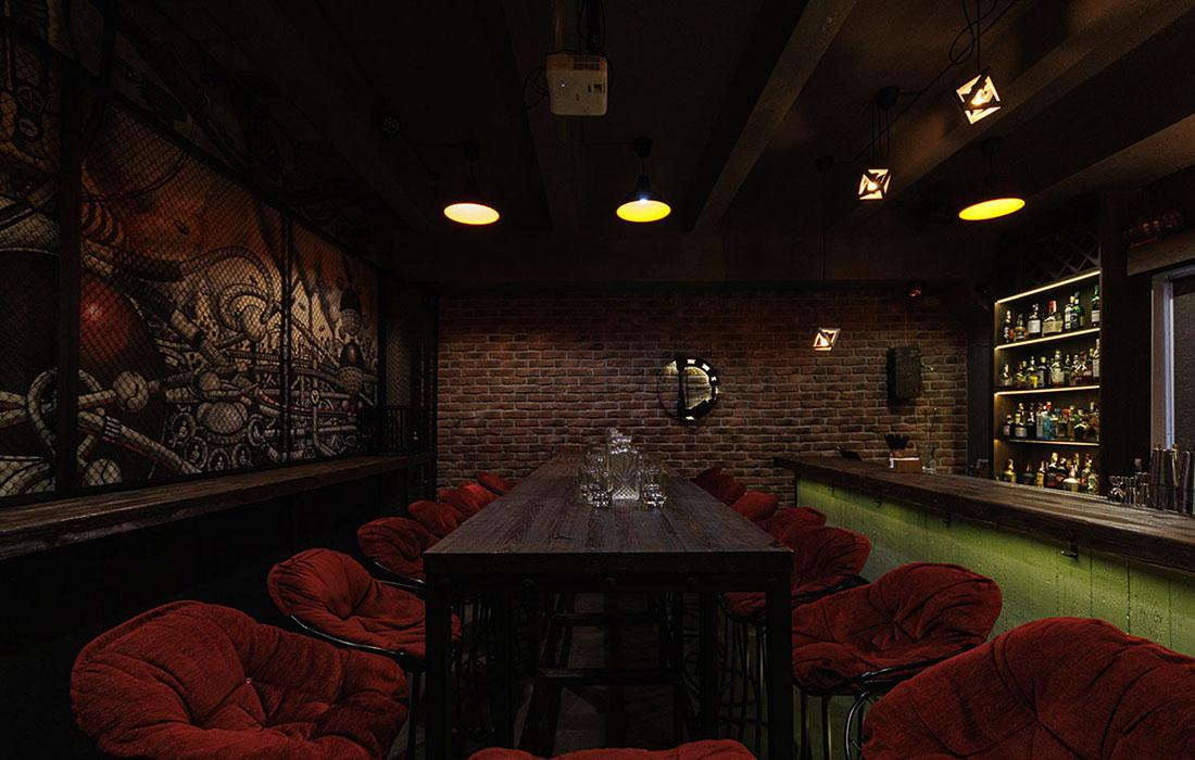 Space Bar Room